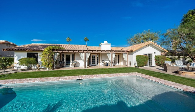 Dune Lake - Completely remodeled and designed for the ultimate relaxing desert getaway
