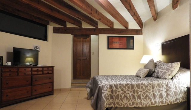 El encanto de Valenciana Studio & garage