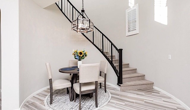 Elegance at Desert Ridge - Spacious Townhome