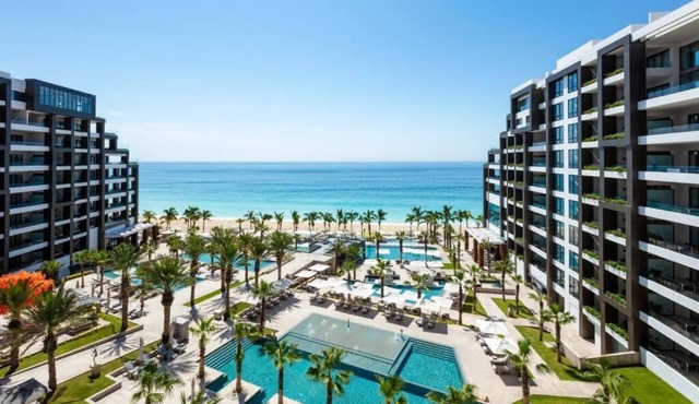 Elegant 2-bedroom resort property in fantastic Cabo San Lucas