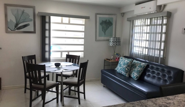 Elegant cozy townhome with AC in vibrant Tijuana Zona Rio Excellent Location