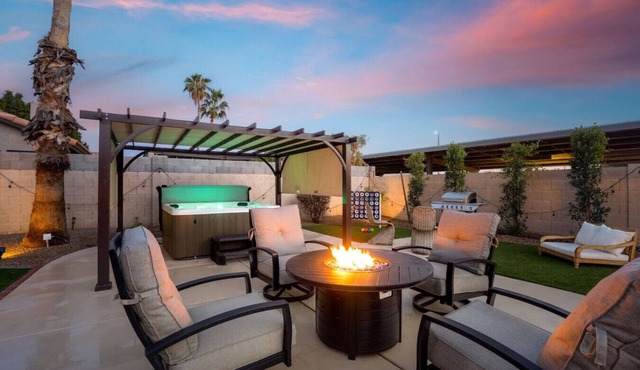 Elegant Stay & Play Getaway in PV with Hot Tub