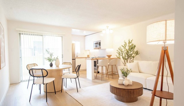Elegant Studio Santa Monica