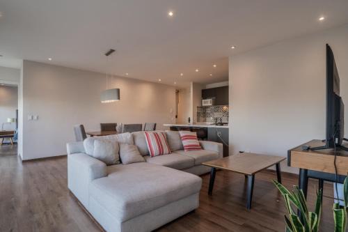 Elegante apartamento 3 recamaras Juriquilla