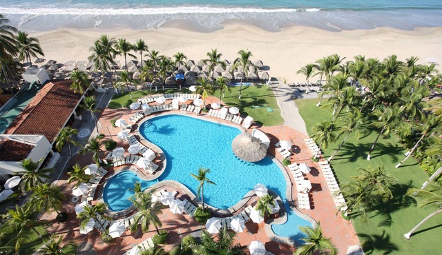 Emporio Ixtapa - with Optional All Inclusive