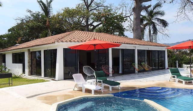 En exclusiva zona, Cómoda y Hermosa Residencia