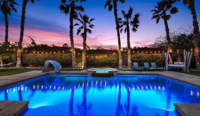 Encore: Pool, Spa, Hammock, Pool Table, Ping Pong!