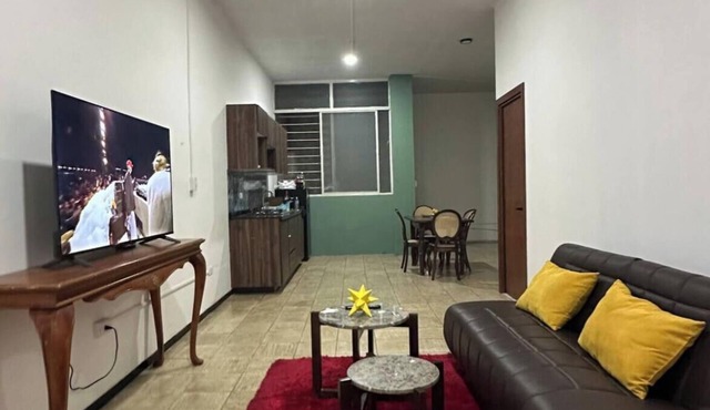 Enjoyable 2-bedroom apartment with AC in charming Torreón