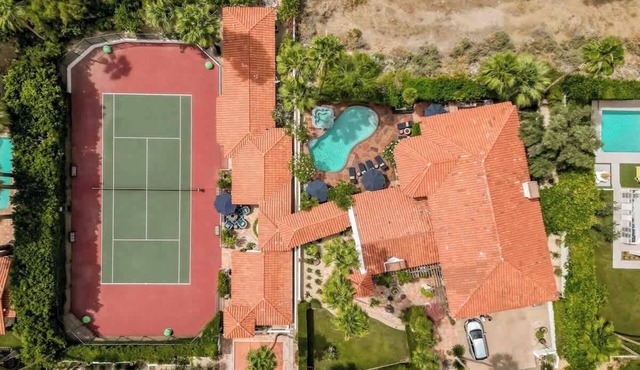 Estate 8 luxury tennis estate 360 views