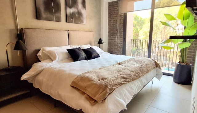 Experience Luxury and Comfort at Yu Country Tower