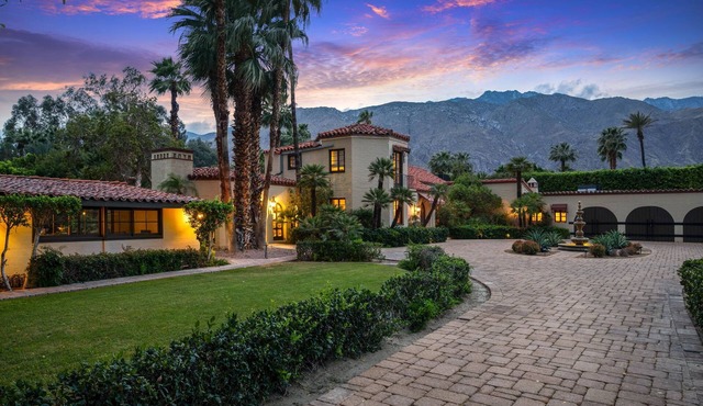 Experience Old Hollywood Glamour! Movie Colony Estate! Pool! Tennis Court!