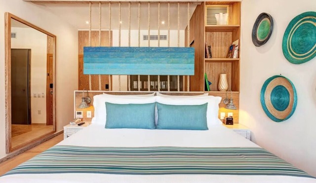 Experience the Enchanting Bioluminescent Beaches! Direct Beach Access, Pool!