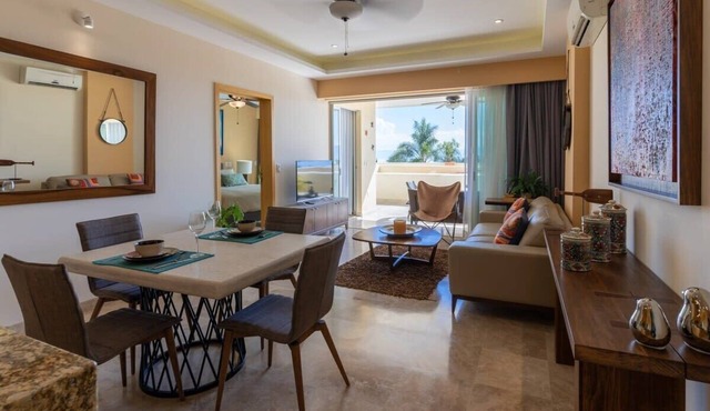 Exquisite 1BR Condominium