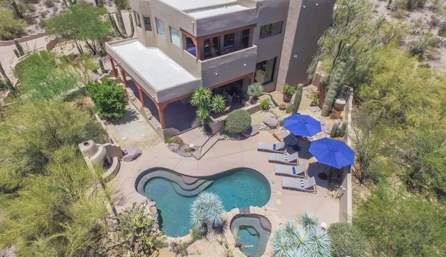 Fabulous Luxury Home on Quiet 2 acres