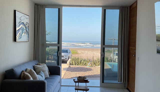 Fabulous oceanfront 2-bedroom condo with AC in Playa Novillero