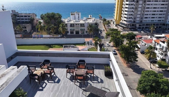 Family apartment with roof and great location