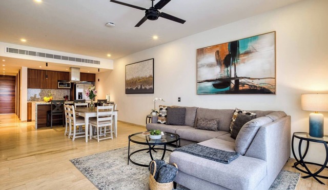 Family Friendly APT 17 ocean view, 3BR, 6 pax