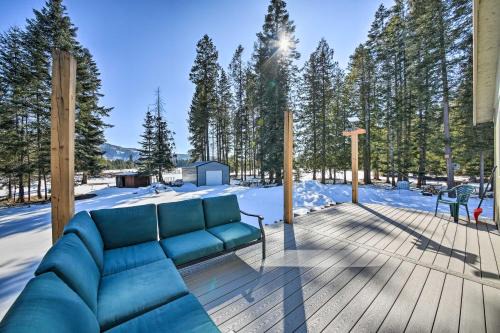 Family-Friendly Sagle Vacation Rental w/Deck