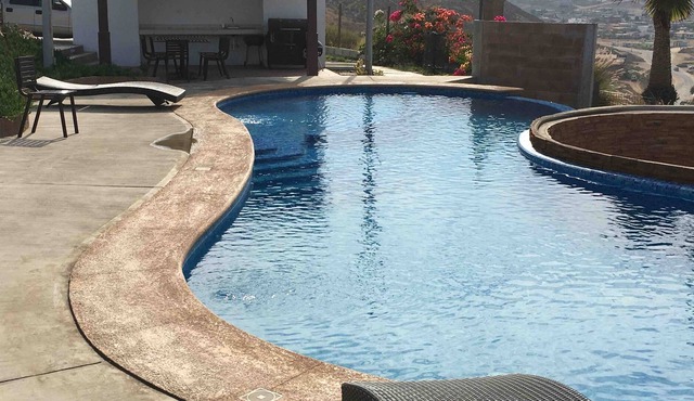 Fantastic Condo #1- New Apt.! Close to Beach, Great Views from 4th Floor!