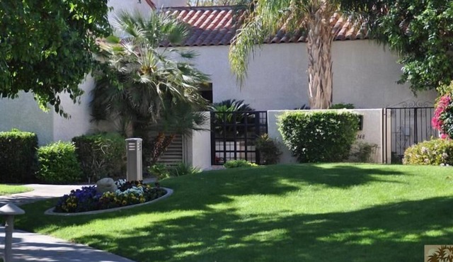 Fantastic Mt Views From this Beautiful Mission Hills Country Club Condo