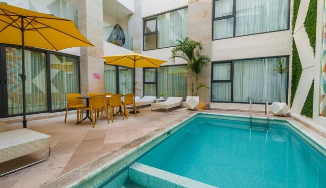 FCH Hotel Providencia - Consulado