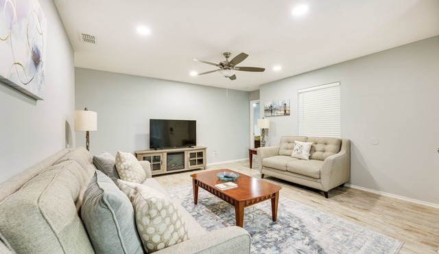 Fenced Yard & Grill: San Juan Vacation Rental!