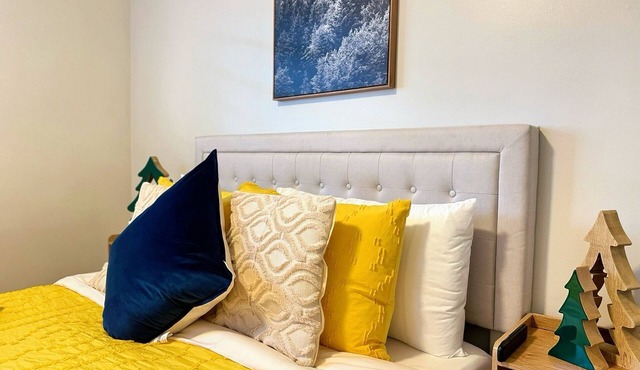 [Fire/Flood Support] 3-bedroom Modern Luxury House in Central Pasadena