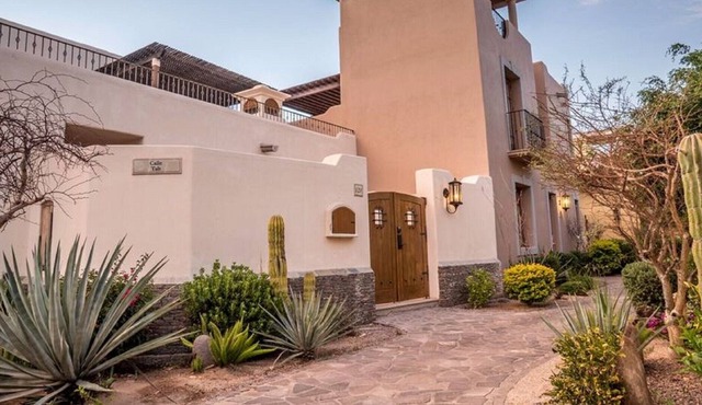 FN121- Casa Chica on Main Paseo