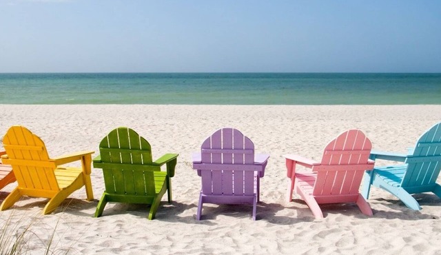 FOR SUMMER TIME FUN BOOK NOW Point of Paradise Ocean Beach Getaway