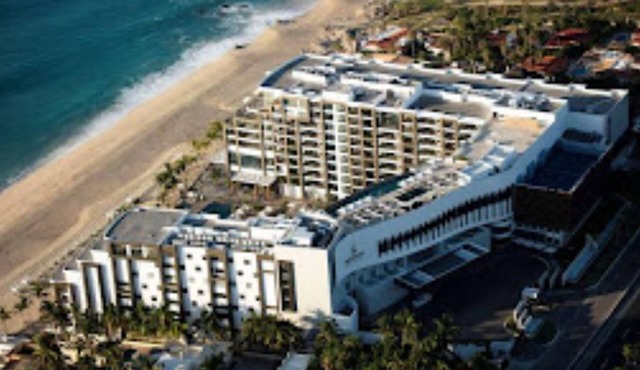 Garza Blanca Resort Luxurious Oceanfront sweet next to beach in Cabo San Lucas