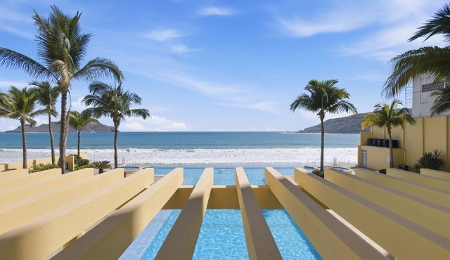 Gavias Golden | 3 Bedrooms, Beach, Pool & Gym