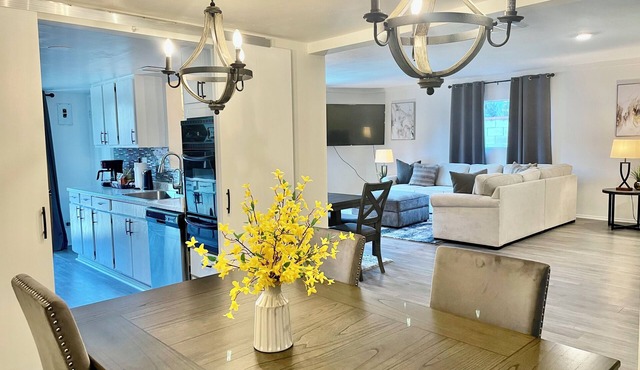 Glendora Pool Home Retreat