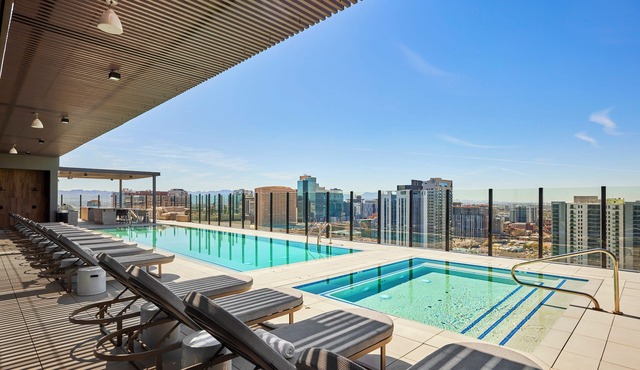 Global Luxury Suites at Downtown Phoenix