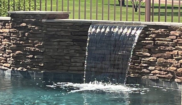 Golf&Mountain View with Resort Backyard Pool with Swim Up Bar/Kitchen
