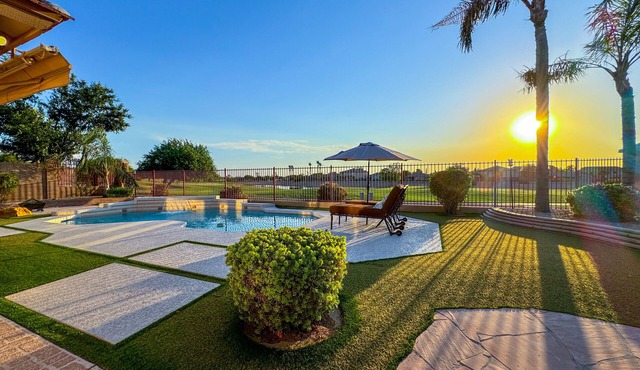 Golf Views, Heated Pool 30 night min. Seville.