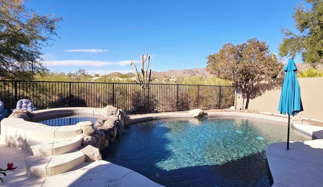Gorgeous 4BR Home w/Heated Pool & Spectacular Mountain Views