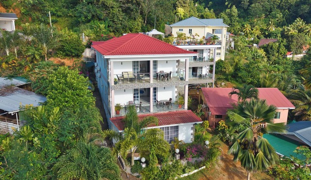Gorgeous studio with AC in charming Anse Royale