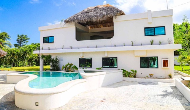 Gran Palapa house private pool and cenote access
