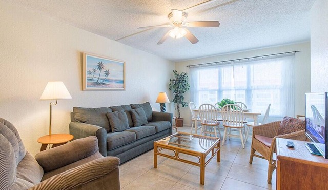 Gulfview II 302 - Casual charm;Amazing amenities;Waterpark nextdoor