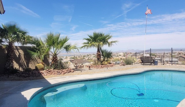 "Hacienda Hangout"~ 5⭐RETREAT ~ PETS OK 🐾 VIEWS - POOL - SPA - BORDERS BLM