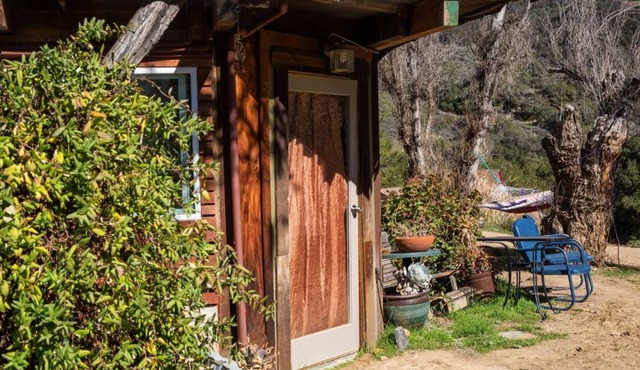 Hacienda Hideaway + Mountain View, Creek & Trails