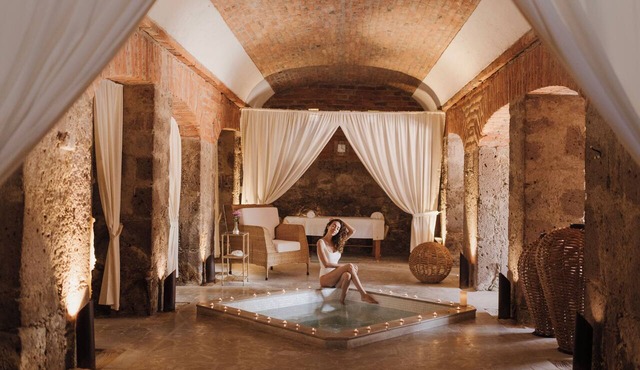 Hacienda Sepulveda Hotel & SPA