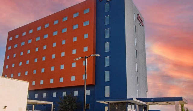 Hampton Inn & Suites by Hilton Salamanca Bajio