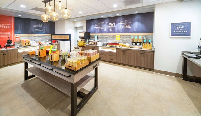 Hampton Inn & Suites Santa Maria