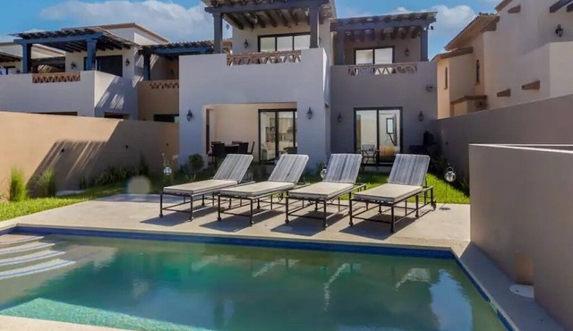 Heated private pool - 3BR Villa - Quivira!