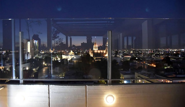 Hermosas vistas! Apartamento único! En la Colonia más Cool: ¡Colonia Americana!