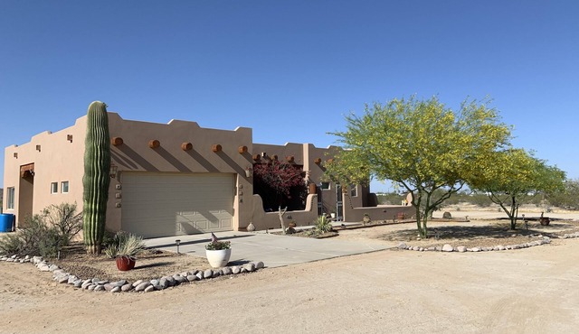 Hidden Valley Oasis, Pet friendly, Sixty minutes from Phoenix airport,