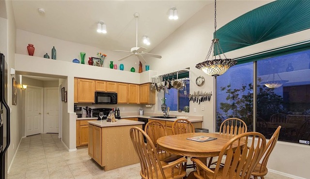Highland Place 3 BR Home/ Superstition Springs