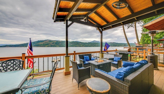 Hike, Fish & Unwind: Cocolalla Lake Home w/Dock!