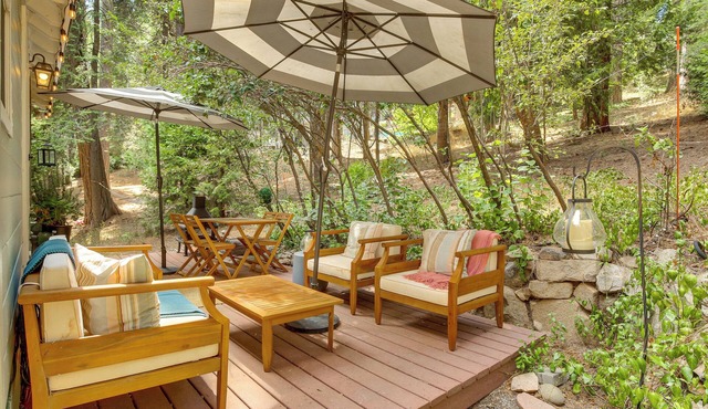 Hike, Ski, Relax: Mtn Getaway in Lake Arrowhead